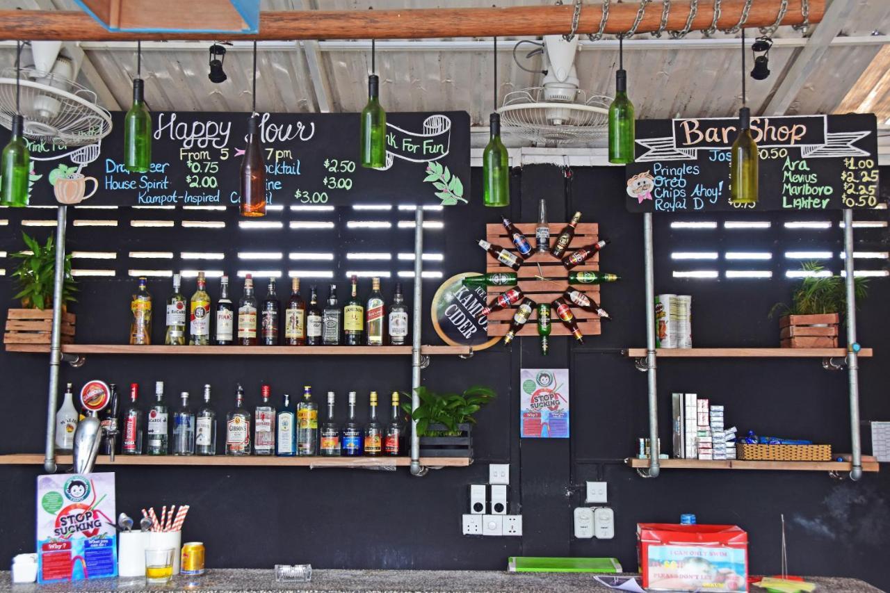 Mad Monkey Hostel Kampot (Adults Only) Exteriér fotografie