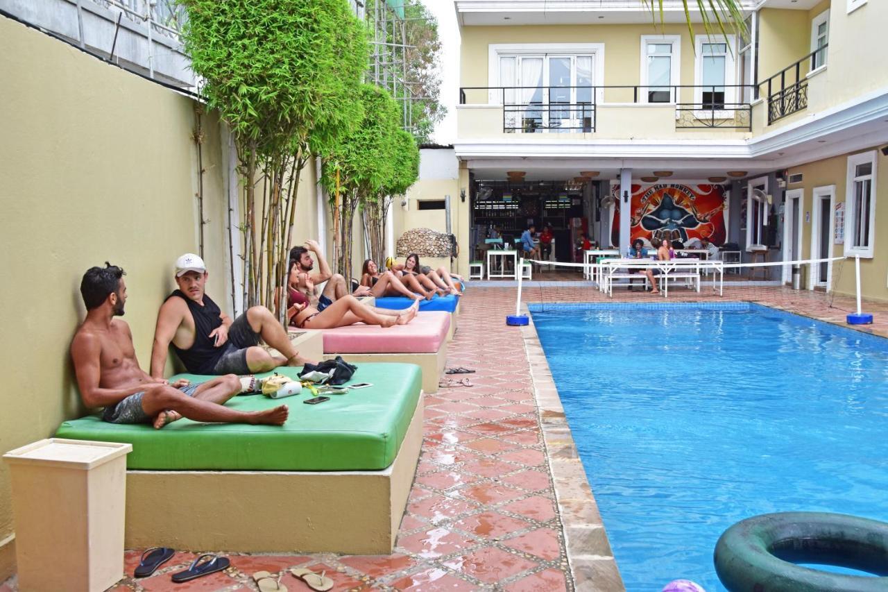 Mad Monkey Hostel Kampot (Adults Only) Exteriér fotografie